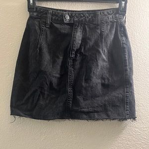 Hollister ultra high-rise skirt size 3